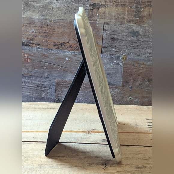 2004  Master craft International Off White Ceramic Scrolled Picture Frame - Picture 7 of 9